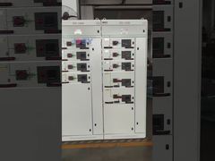 Kabinet tegangan rendah 0,4kV (GCK low-voltage withdrawable switchgear)
